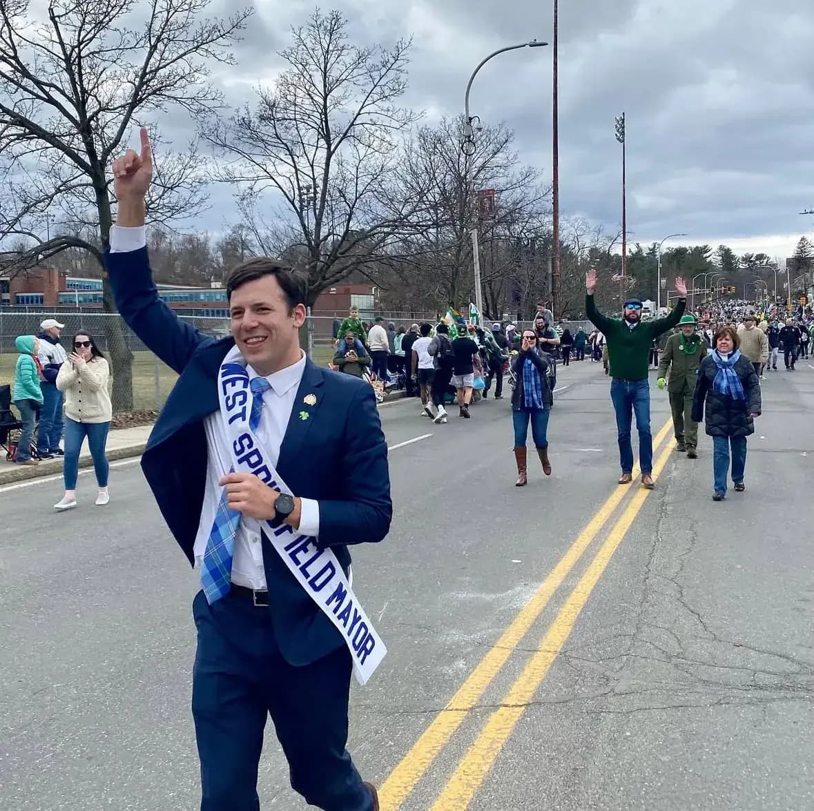 Mayor Reichelt at town hall meeting